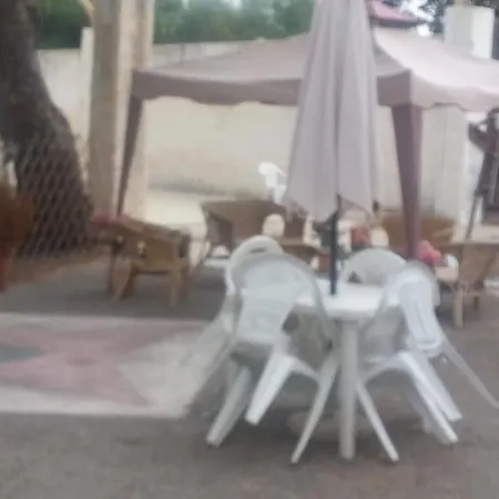 Pia Bed & Breakfast 4*