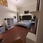 Pia