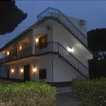 فندق مبيت وإفطار Pia