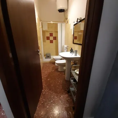 فندق مبيت وإفطار Pia 4*