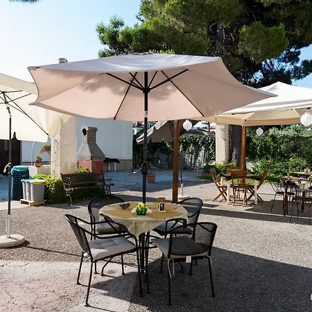 فندق مبيت وإفطار Pia