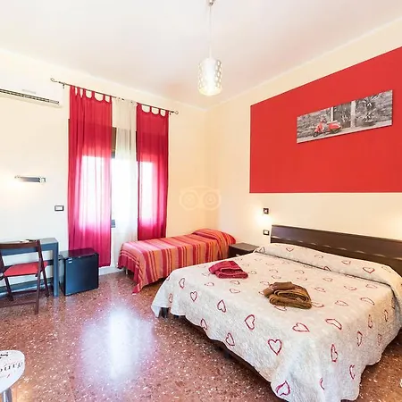 Pia فندق مبيت وإفطار سيراكوزا