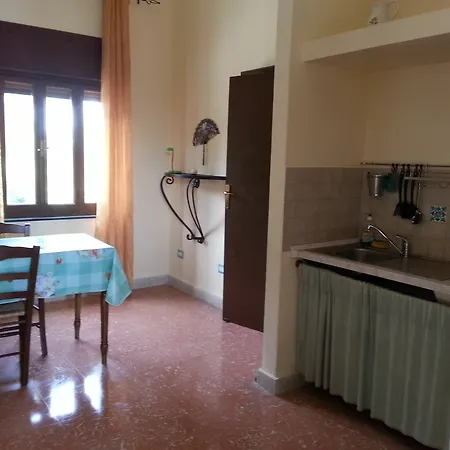 فندق مبيت وإفطار Pia سيراكوزا